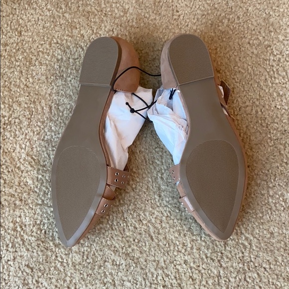 NWT Gap slip on - Picture 4 of 4